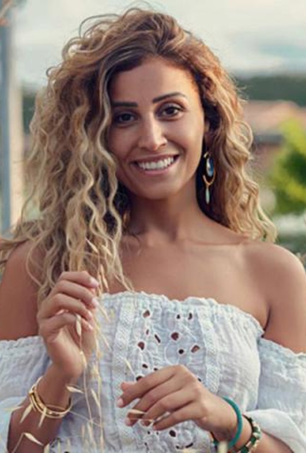 دينا الشربيني