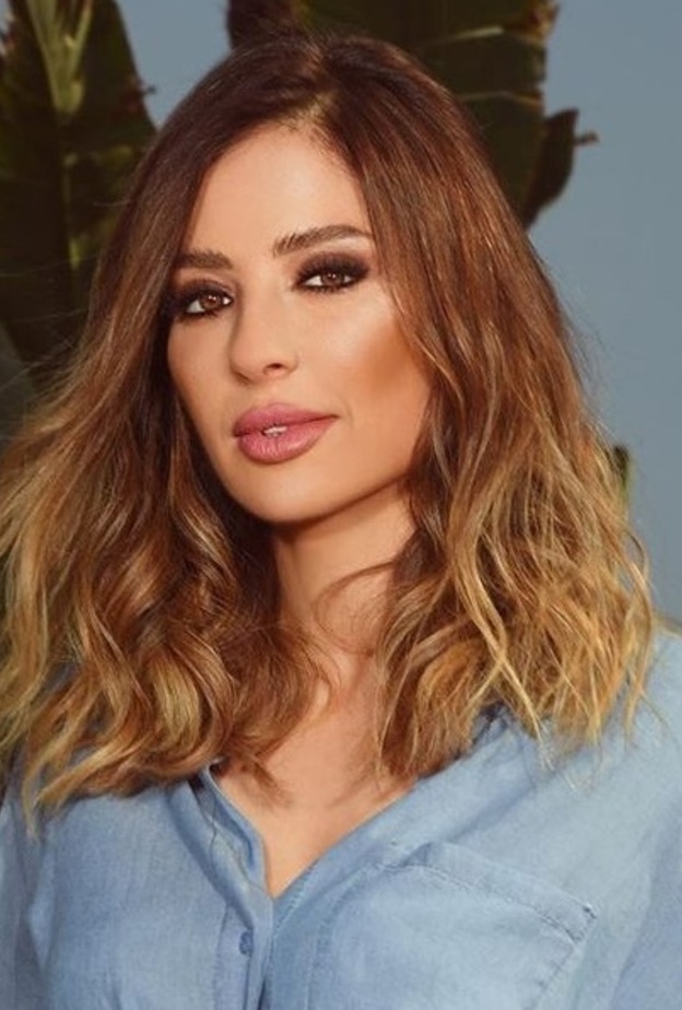 وفاء الكيلاني مكياج