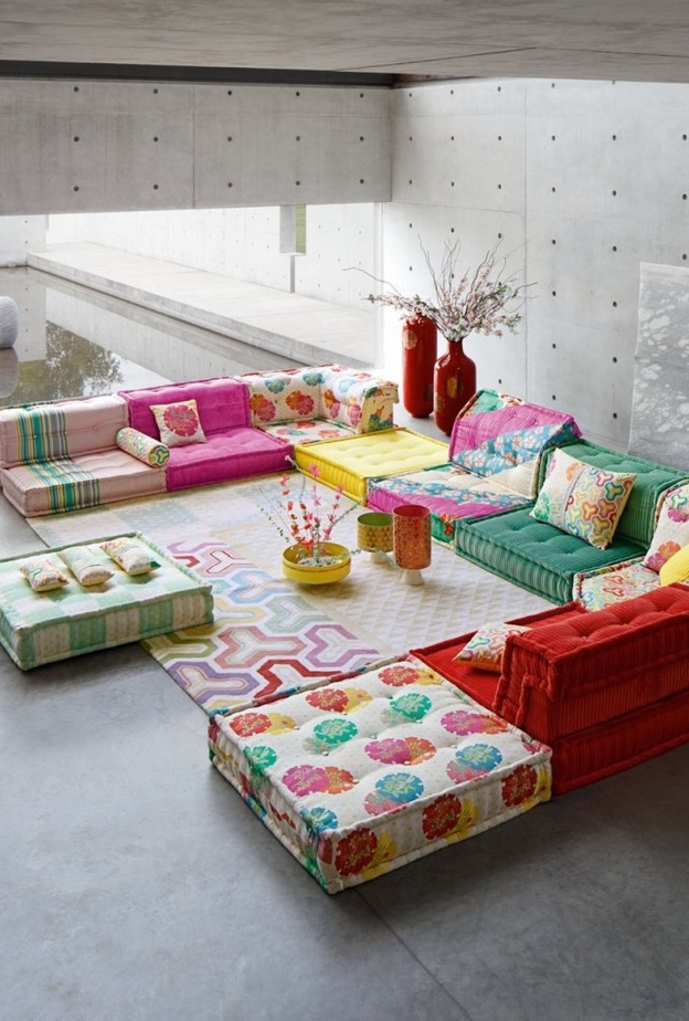  أقمشة كينزو الراقية في تصميم غرفة معيشة من Roche Bobois