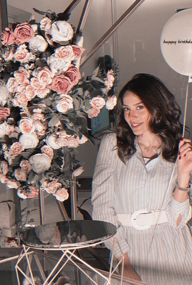 الفنانة إلهام علي