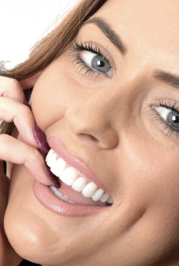 إليك مخاطر عملية حفر غمازات الخدين