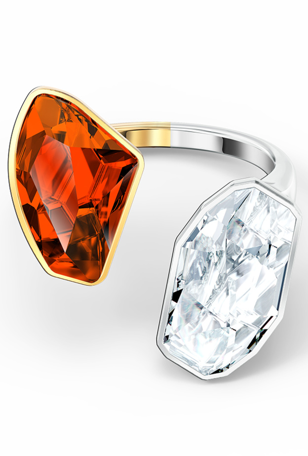 Swarovski تحتفل بمرور 125 عامًا من حرفية الصنع الرائعة بتقديم مجموعتها لخريف 2020