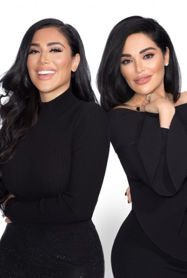 المنتجات التي يبيعها الموقع