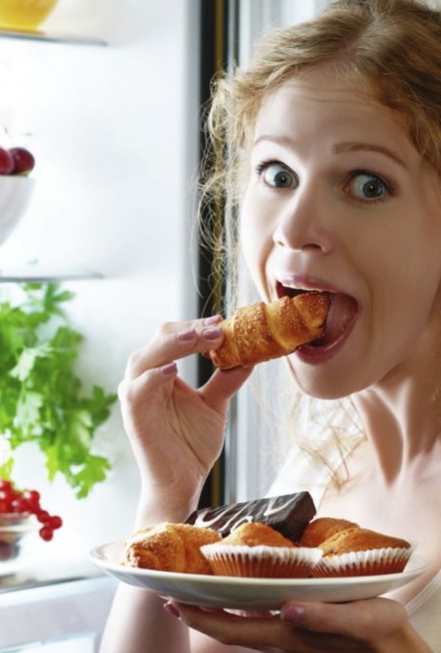  نصائح مهمة للتخلص من الإفراط في تناول الطعام