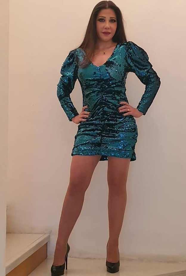  صور شقيقة نانسي عجرم باطلالة جريئة في أحدث ظهور لها