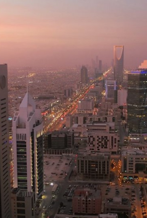 من أعلى مطعم انتركوت كافيه دي باريس