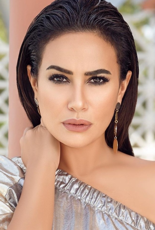 هند صبري في مرحلة المراهقة