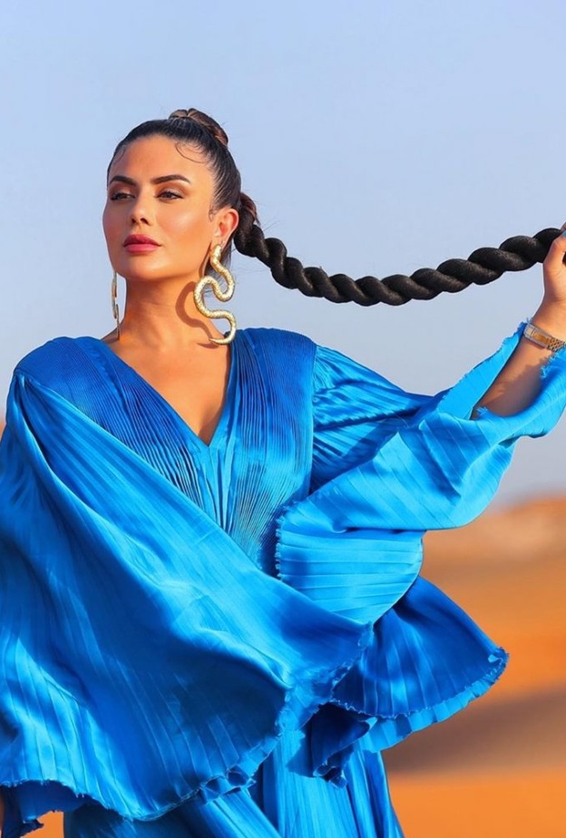 ضفائر الشعر الثنائية بأسلوب ديما الأسدي