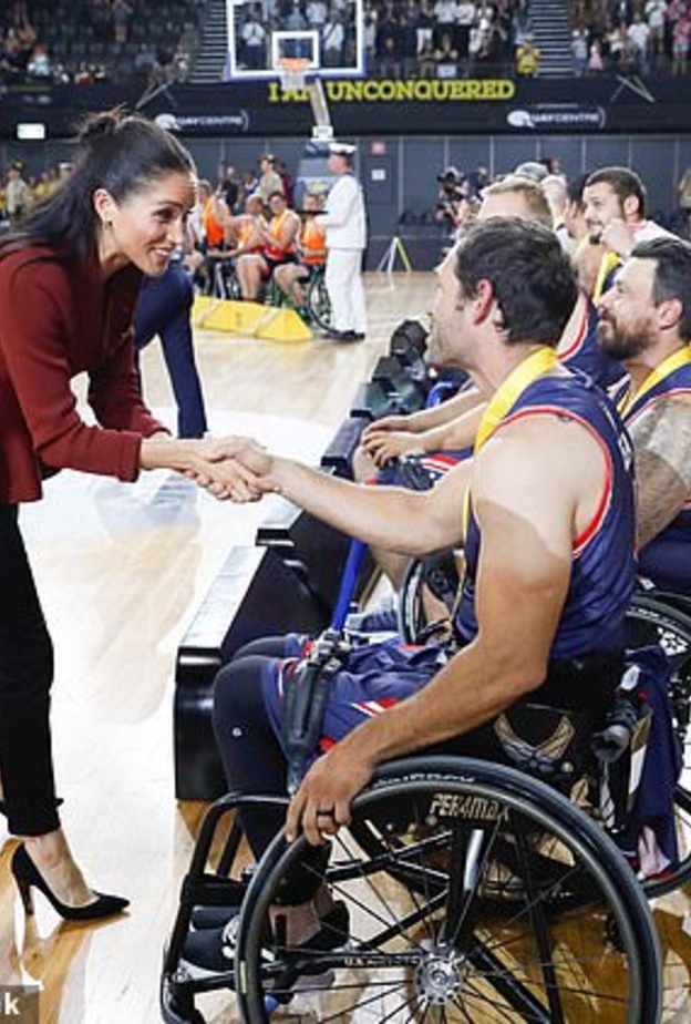 حفل التبرعات يتعارض مع خدمة البث المقدمة من Netflix