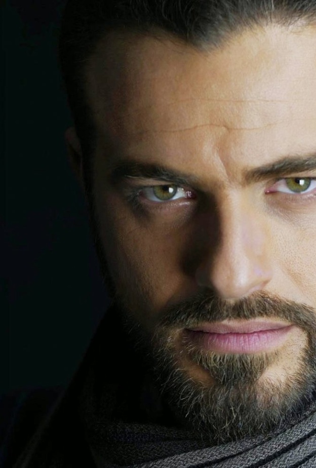  يوسف الخال عيد ميلاد