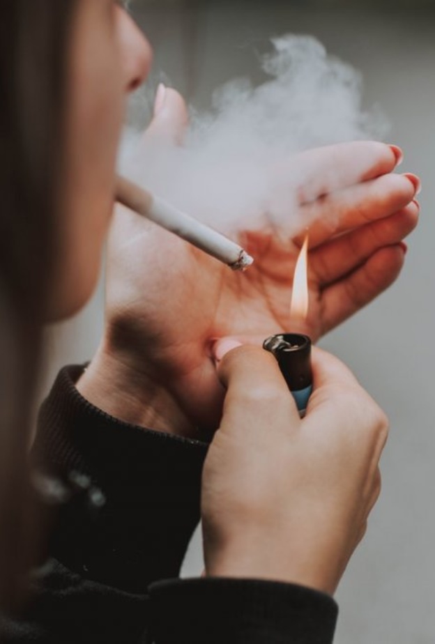  التدخين كيف يرفع من نسبة الإصابة بفيروس كورونا