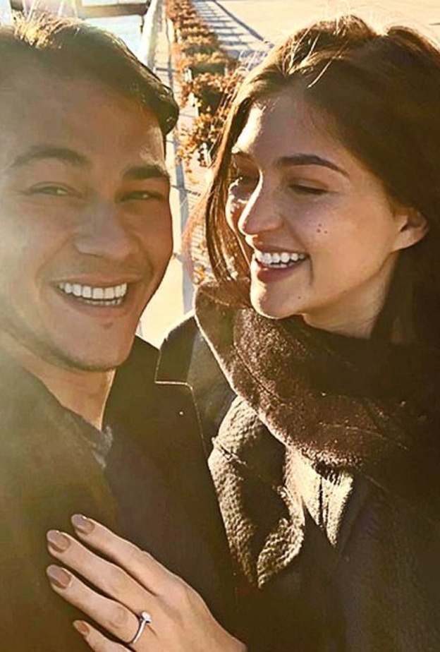 فيتولو ور اشيل ايمونز