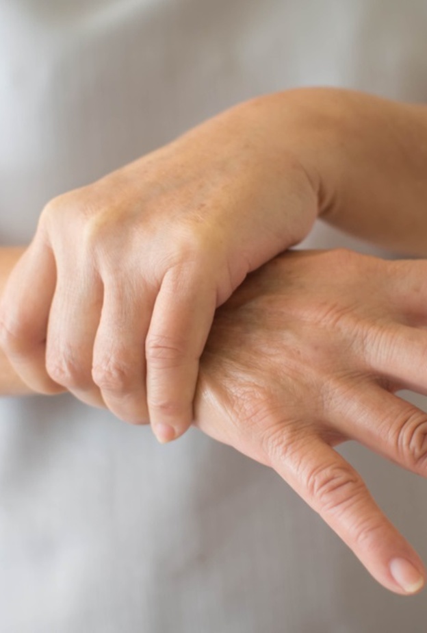 التحفيز العميق للدماغ لمساعدة مرضى باركنسون 