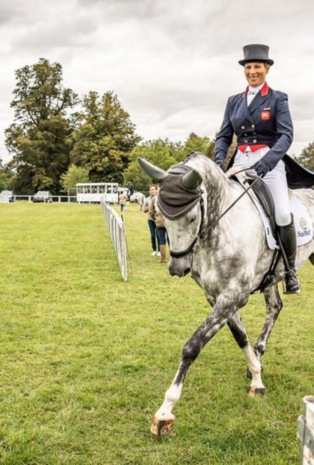 الأميرة "الفارسة" من زارا إلى جدتها الملكة.. قصة 3 سيدات من العائلة المالكة البريطانية أحببن الفروسية