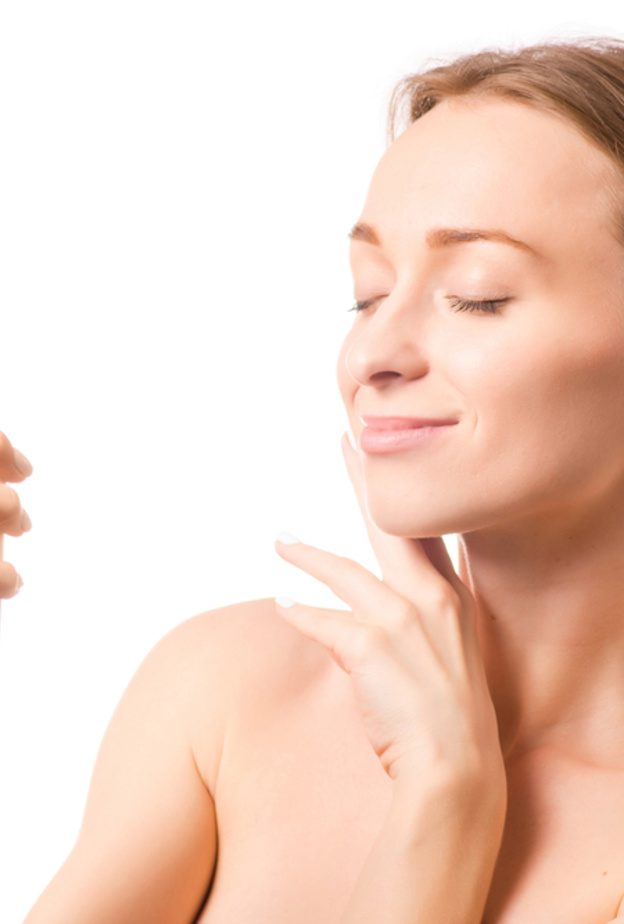  7 طرق مختلفة لاستخدام مثبت المكياج