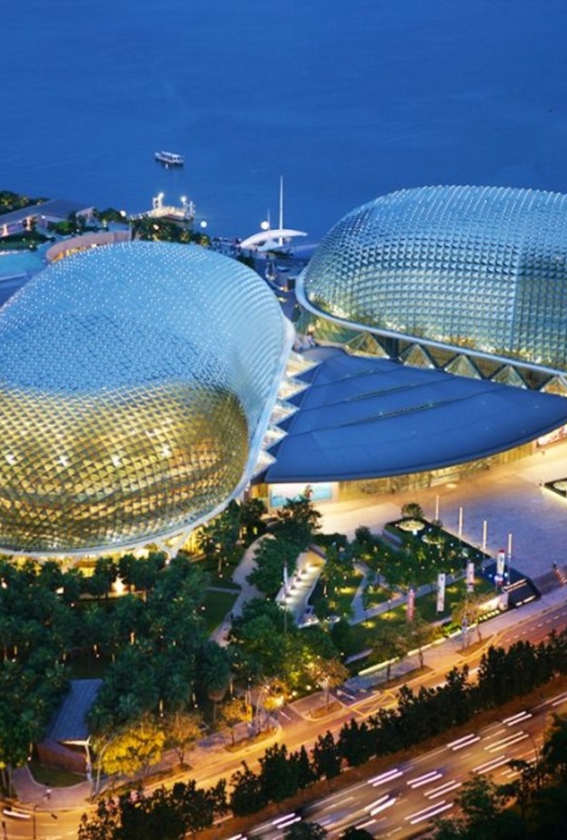 افضل اماكن شهر العسل في سنغافورة 2020 -مسارح اسبلاناد