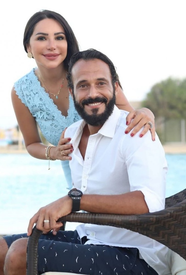 يوسف الشريف وإنجي علاء