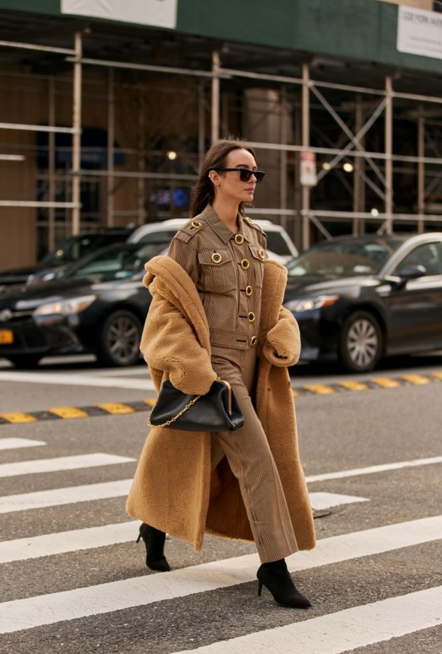 ألوان نيود موضة خريف 2020