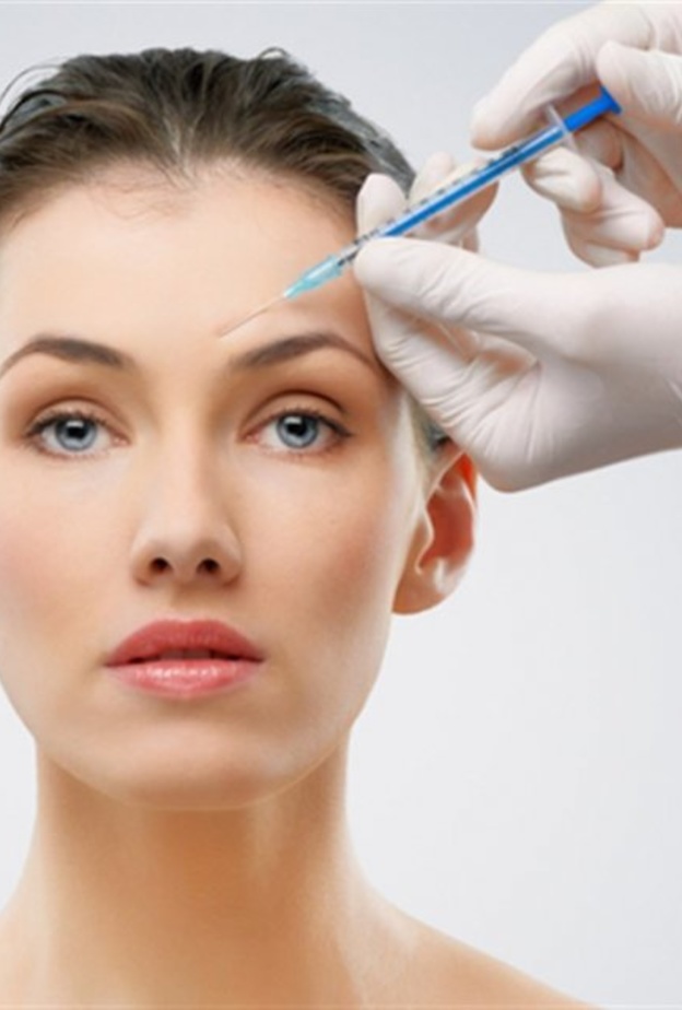 مخاطر حقن الكولاجين للوجه