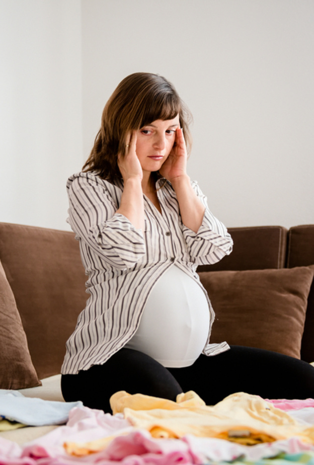 اسباب بطء حركة الجنين في الشهر السابع.