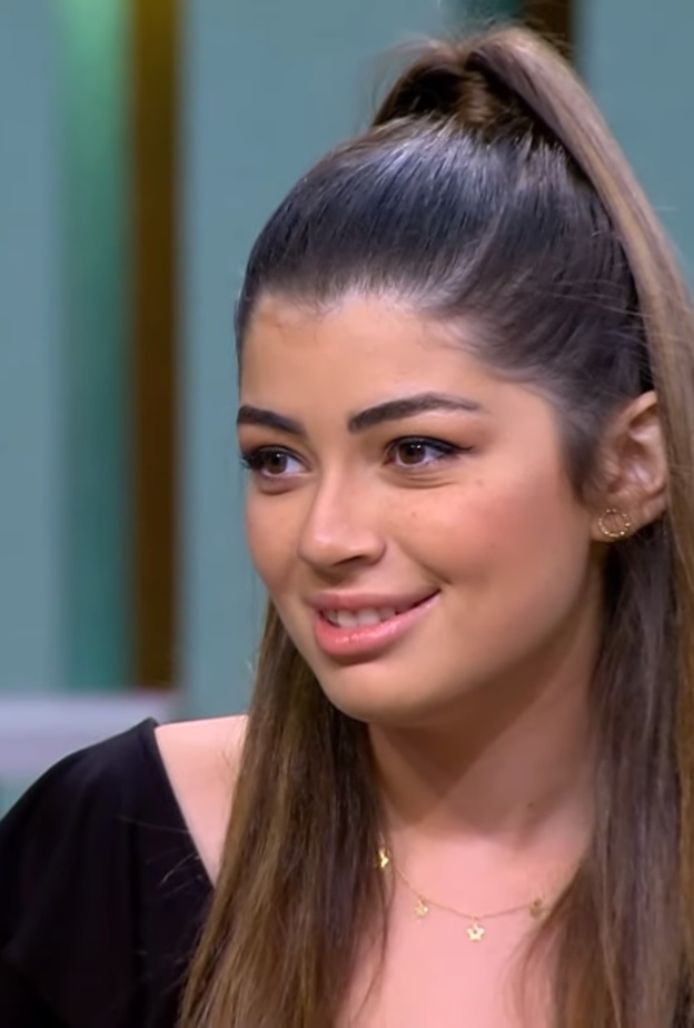 ليلى احمد زاهر