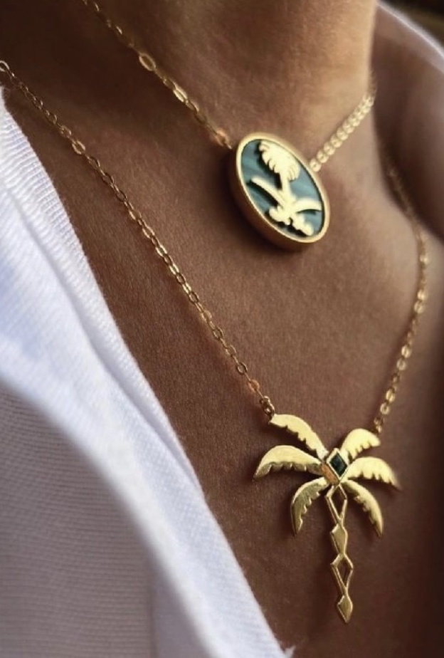  تصاميم مجوهرات سعودية بمناسبة اليوم الوطني 90 من مجوهرات روز قولد