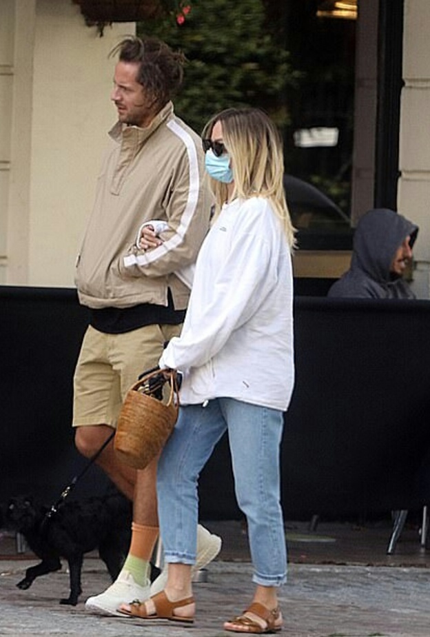 مارجوت روبي و زوجها توم 