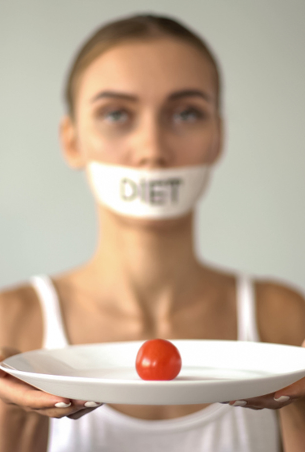 ما هي مخاطر اتباع الحميات القاسية على صحة العروس بعد الزواج