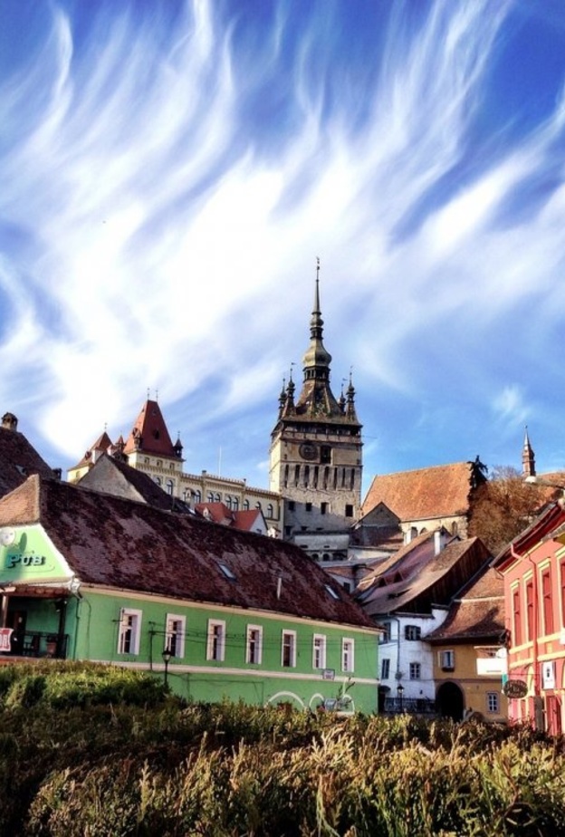  تعرف على أفضل وقت لزيارة رومانيا بواسطة Jwalters7