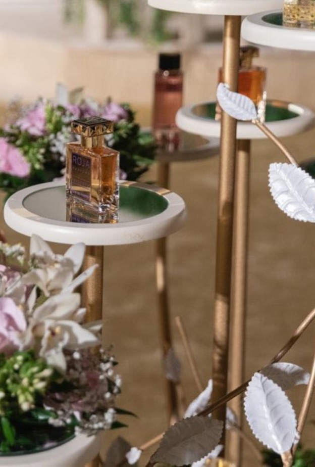  جاذبية ديكور حفل الزفاف من تصميم سعد الفهد