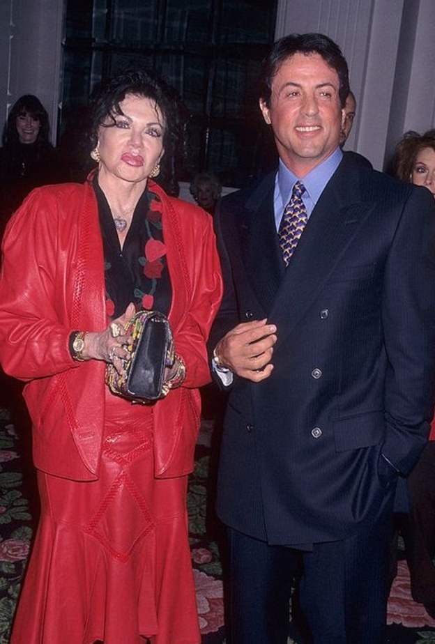 سيلفستر ستالون ووالدته