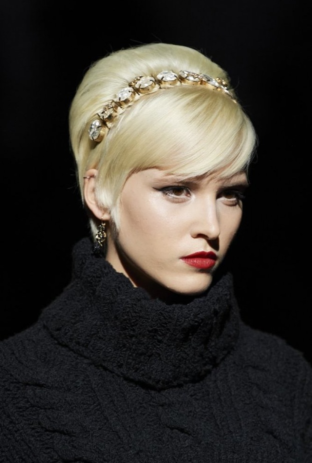 مكياج عيون ساحر مع الايلاينر للشعر الاشقر من Dolce&Gabbana