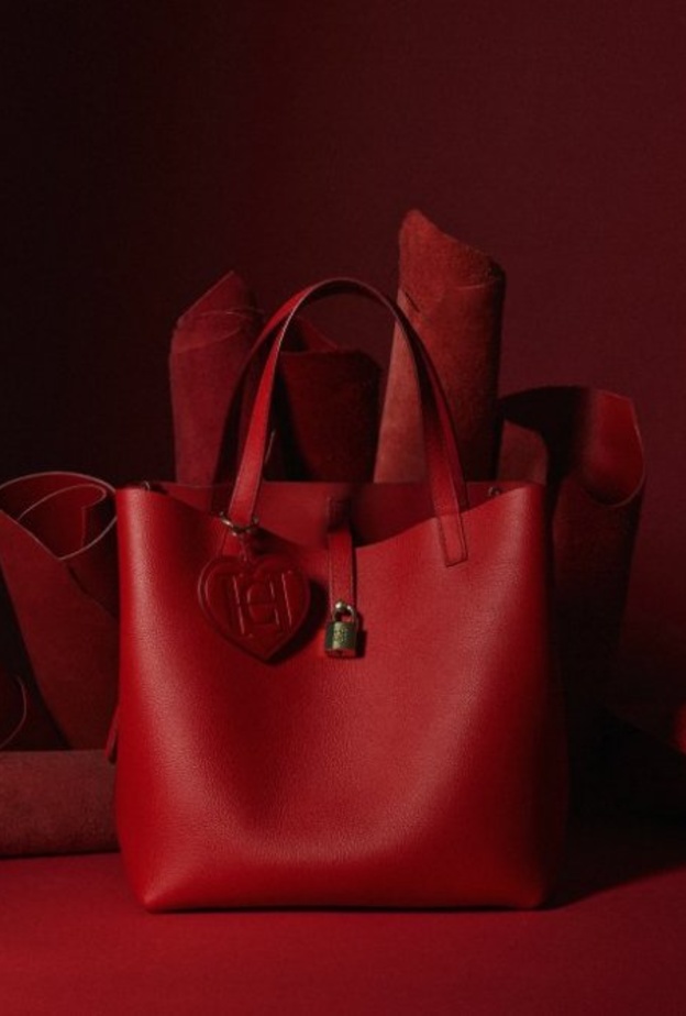 "كارولينا هيريرا" تمدد حملة "قلب الأمل" لدعم جهود إغاثة بيروت