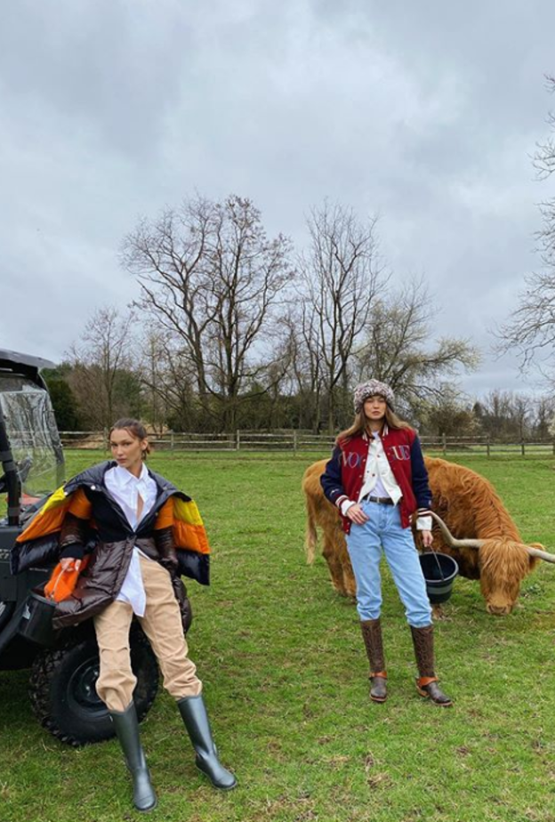  صور اجمل اطلالات جيجي حديد في فترة حملها