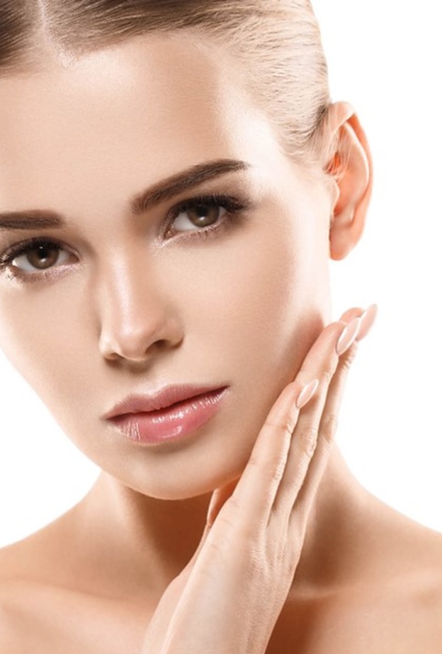 5 نصائح جمالية للعناية بالبشرة في فصل الخريف