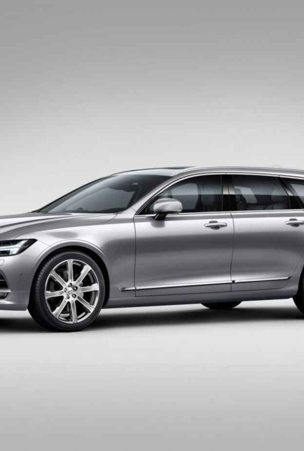 V90 Cross Country كروس أوفر عائلية جديدة من فولفو