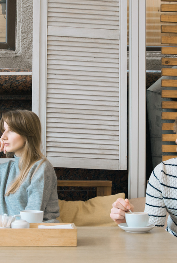  كيف اتعامل مع خطيبي الذي لا يهتم بي