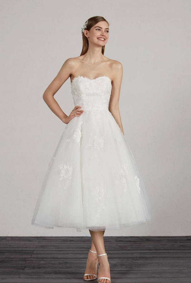  فساتين زفاف ميدي من pronovias