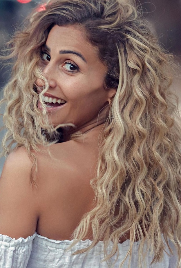 دينا الشربيني وتمارين رياضية في الجيم