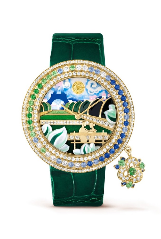  احدث موديلات ساعات جلد ملونة جذابة لـ تنسيقات الخريف من Van Cleef & Arpels