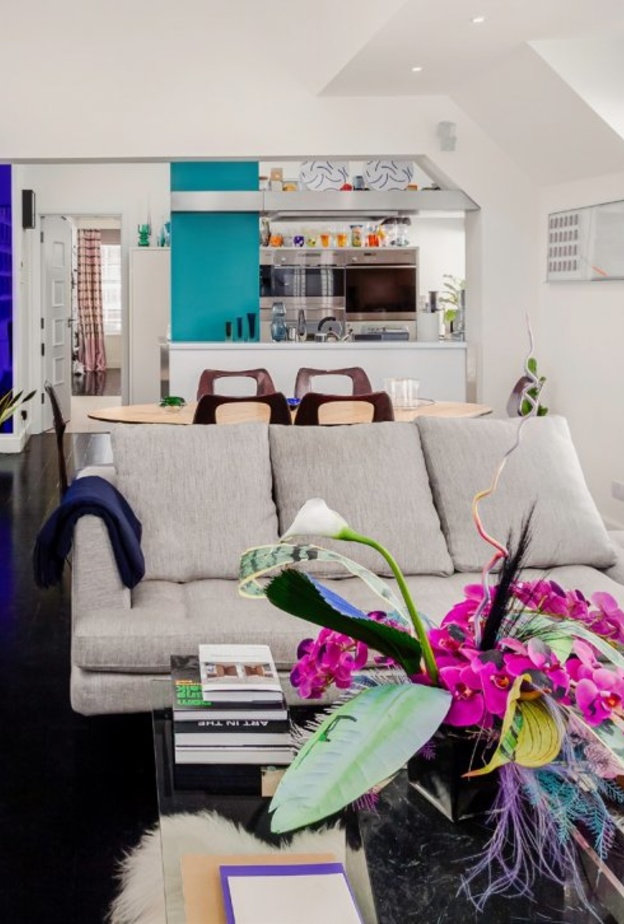 المصمم Nicholas Kirkwood