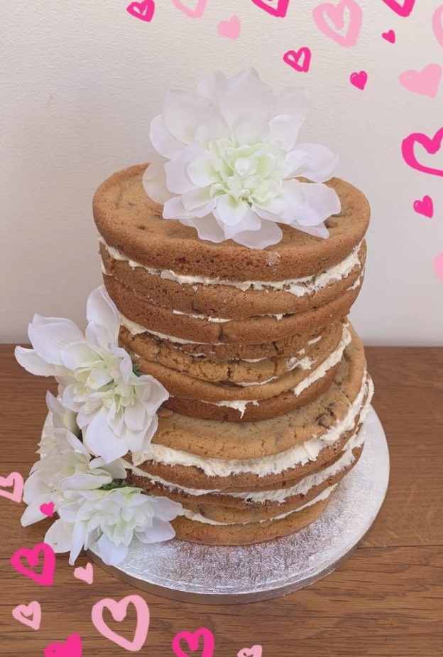 حلوى البسكويت التي ابدعت أخت العروس في صنعها