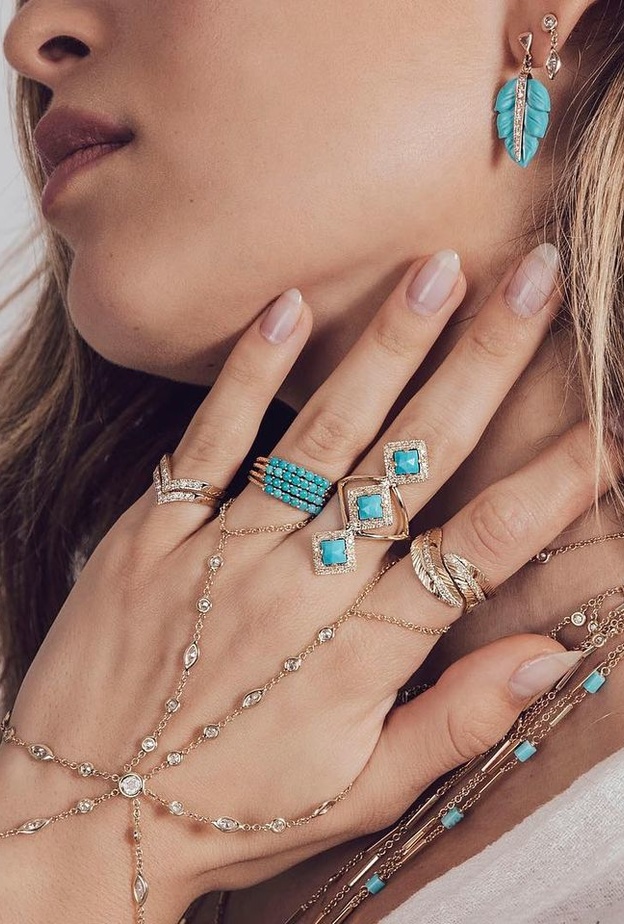 تصميمات جاكي آيش بأناقة بوهيمية