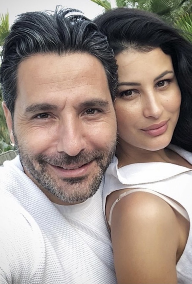 وسام بريدي وزوجته ريم السعيدي بصورة لطيفة جديدة