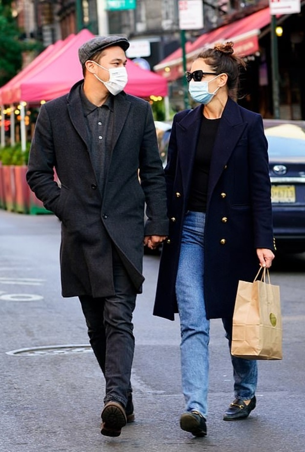 كاتي هولمز و إميليو فيتولو