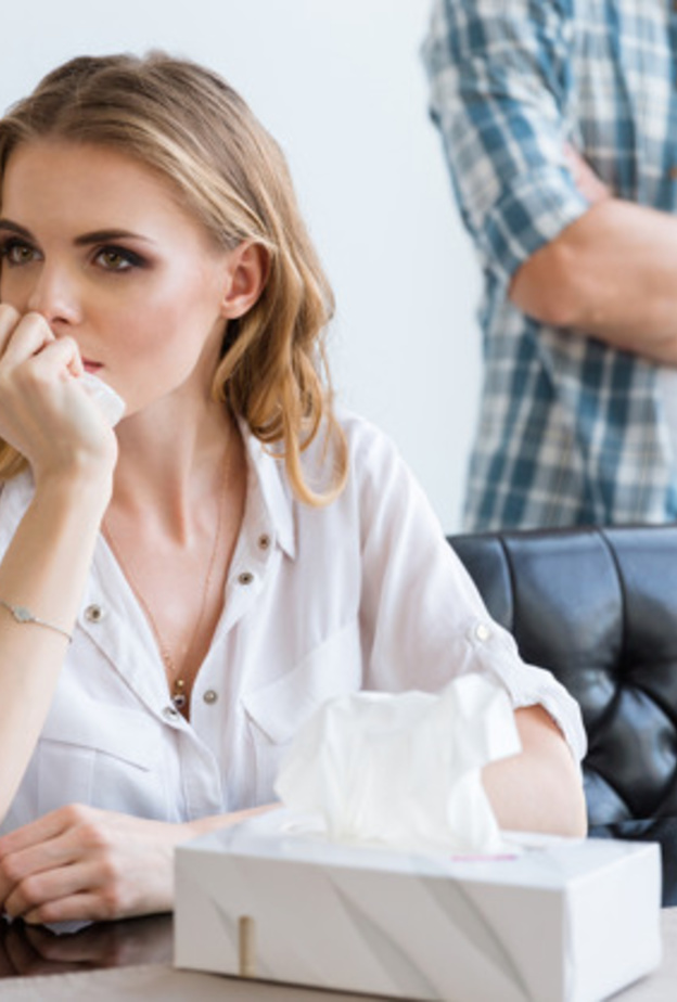 تصرفات تجعل زوجك يهرب من المنزل