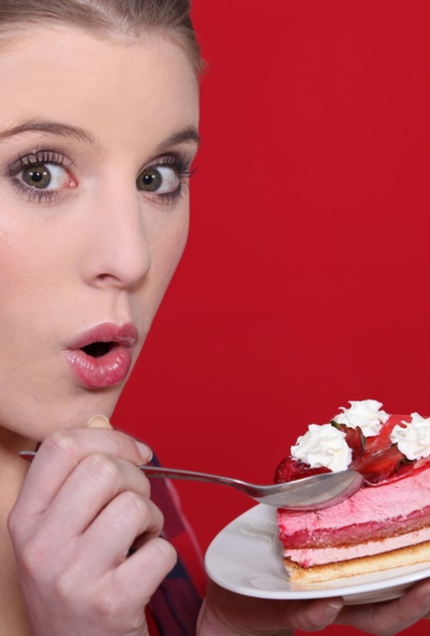 الحلويات والسكاكر من الاكل الممنوع لمريضة سرطان الثدي