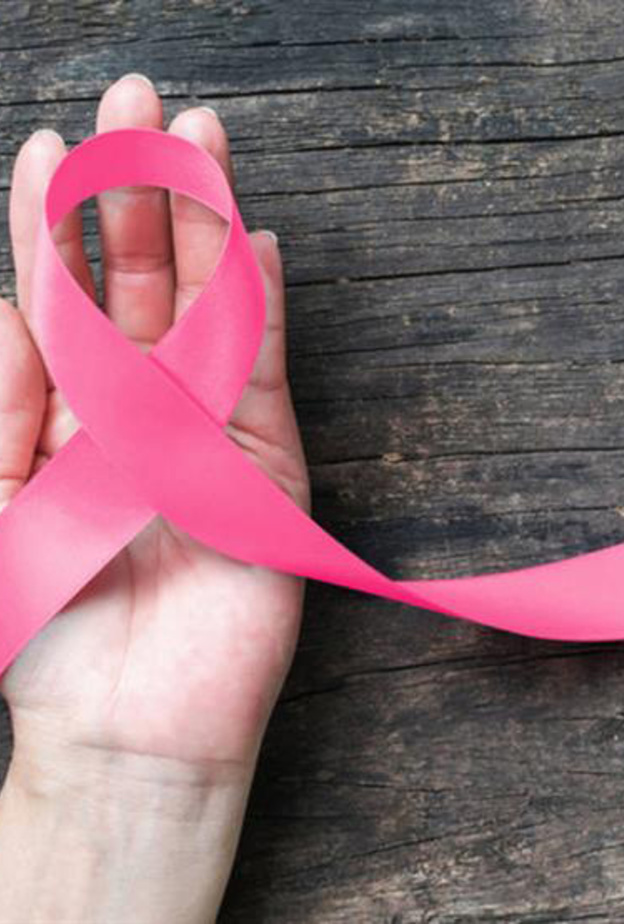  ما هي اعراض سرطان الثدي في مراحله الاولى