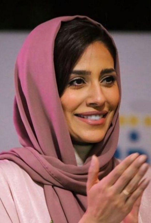 الفنانة إلهام علي