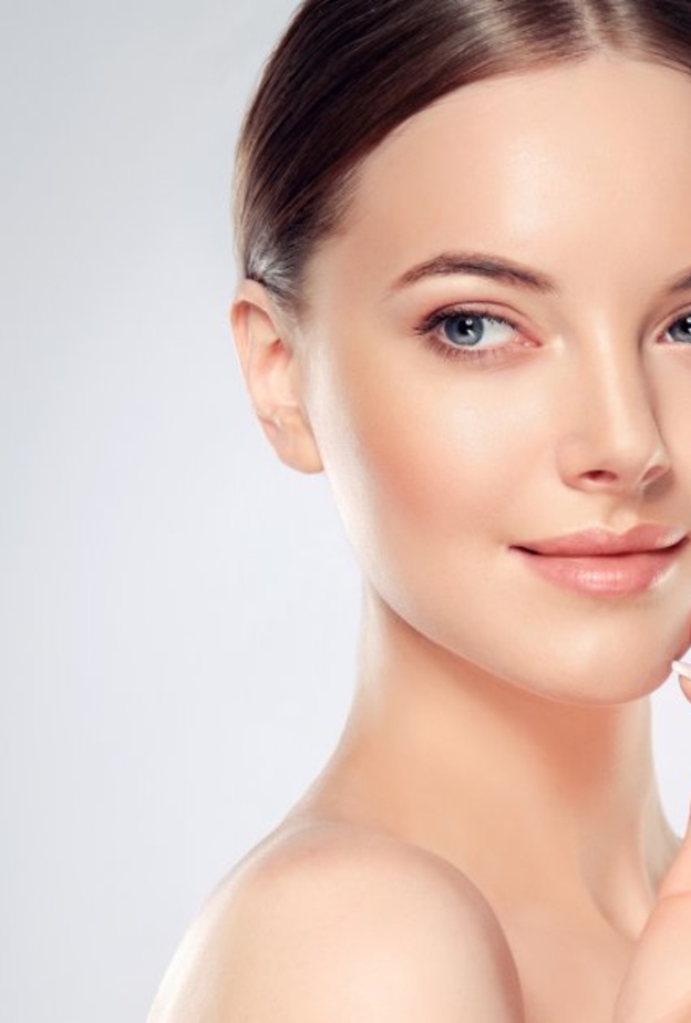 مقشر الوجه بصودا الخبز مع جوز الهند في المنزل